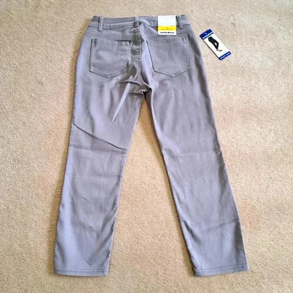 ❤️ NWT Nygard Slim Leg Cropped Pant Grey Women's Size 6 Stretch Skinny Crop - Picture 8 of 11
